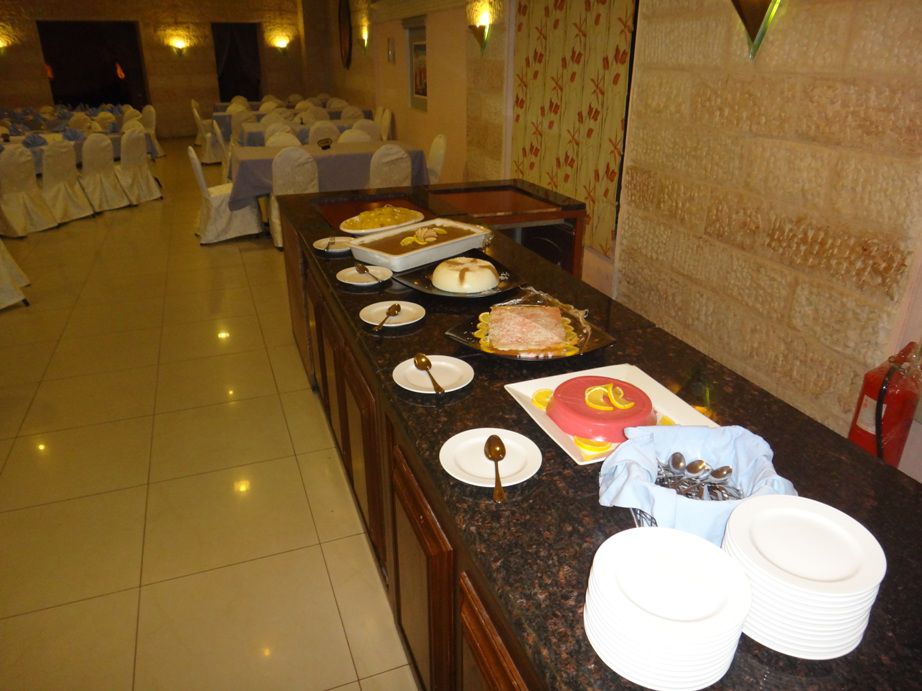 Edom Hotel Wadi Musa Exteriör bild